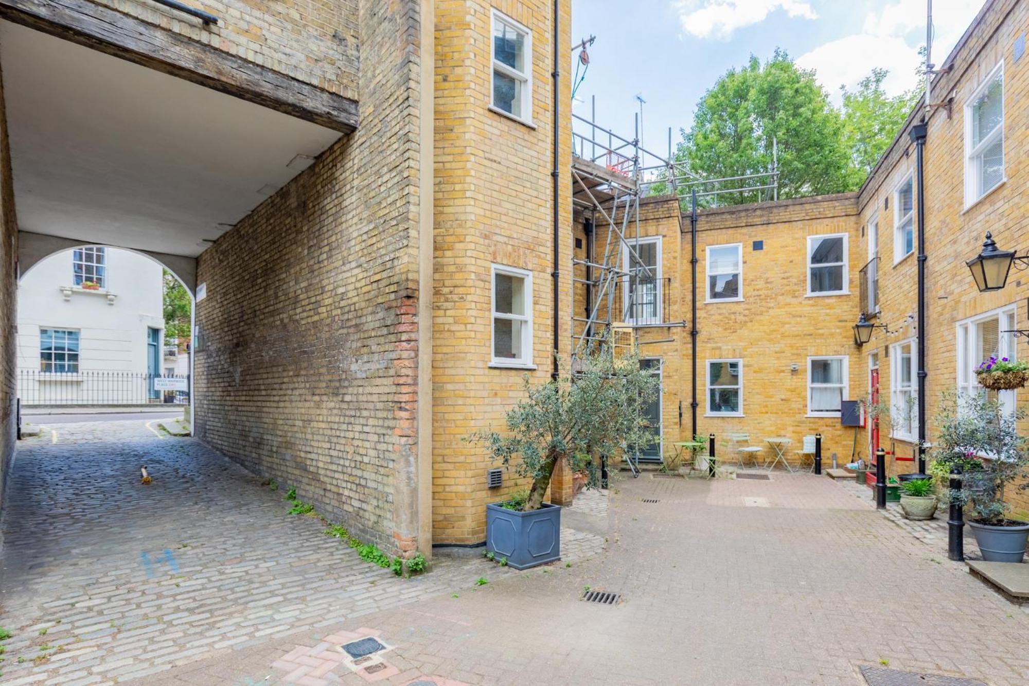 Lovely 2bd Mews House Close To Buckingham Palace Apartamento Londres